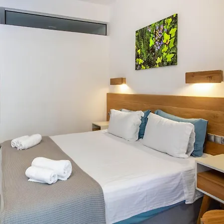 Otel Nefeli Áyios Nikítas