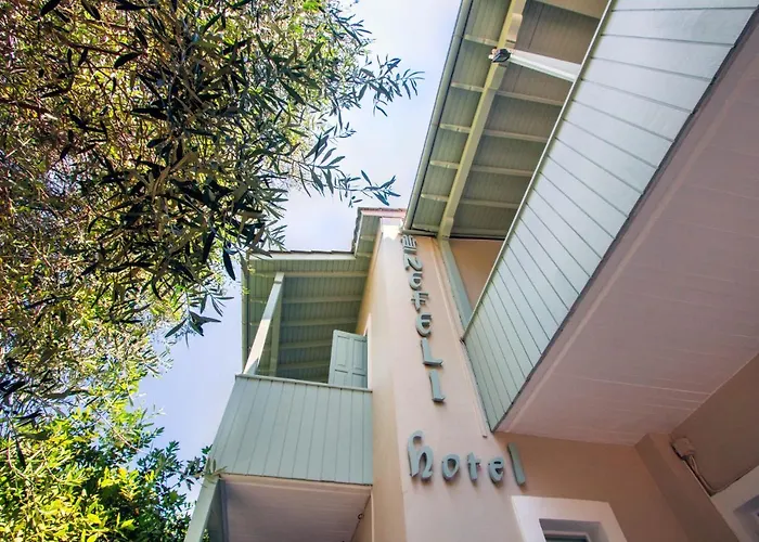 Hotel Nefeli Agios Nikitas