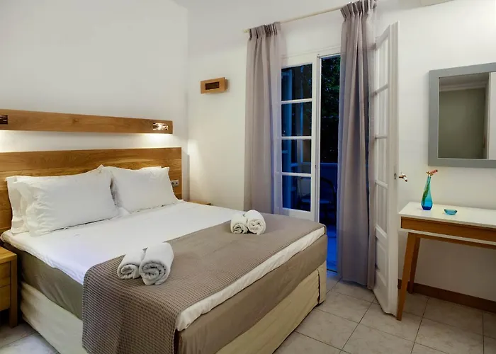 Hotel Nefeli Agios Nikitas