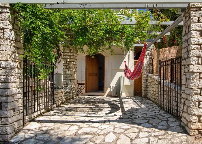 Hotel Nefeli Agios Nikitas