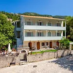 Hotel Nefeli