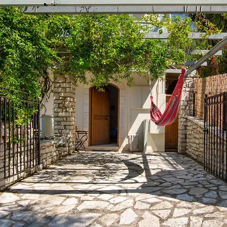 Hotel Nefeli Áyios Nikítas