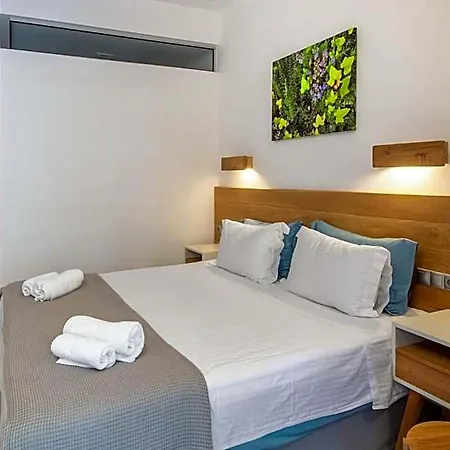 Hotel Nefeli Áyios Nikítas
